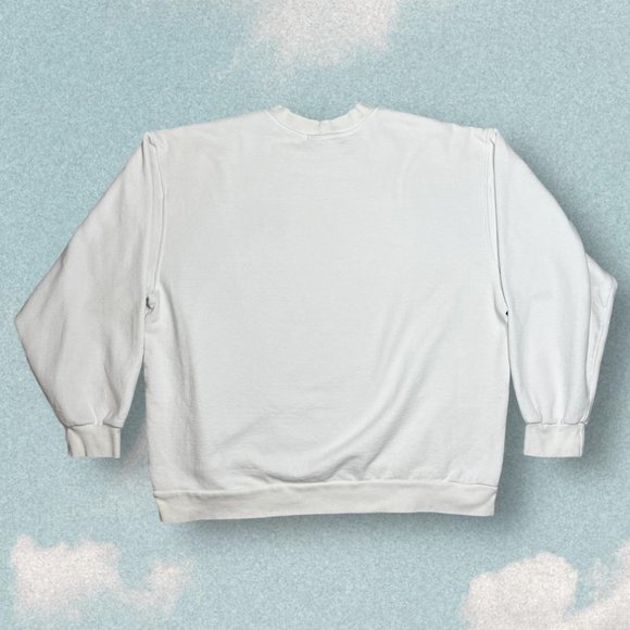 Vintage NIKE white pullover sweatshirt - Picture 2 of 6